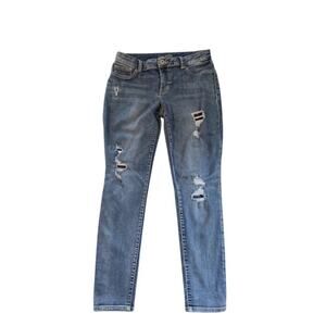 Maurices Size M-Short Skinny Denim Jean